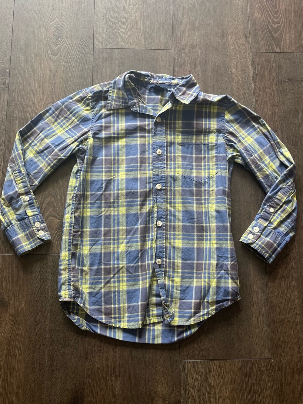 GAP Plaid Button Down Shirt